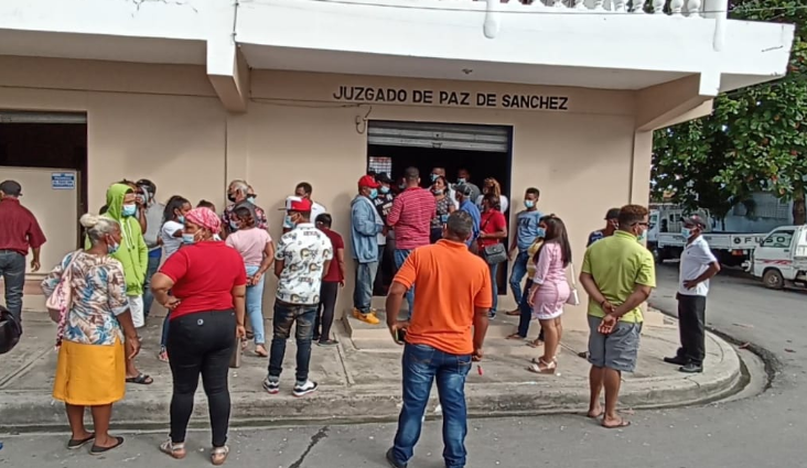 Denuncian personas quieren adueñarse de centro comunal en Samaná