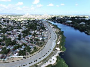 Abinader deja en funcionamiento tramo 1 de Paseo del Río 