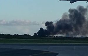 Se estrella avión en alrededores del aeropuerto Las Américas