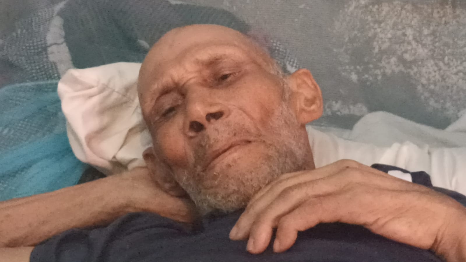 En Samaná piden ayuda para anciano de 75 años