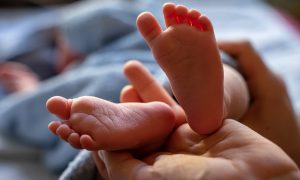 Especialistas preocupados por aumento en mortalidad materna neonatal