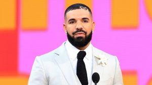 Mujer demandaría a Drake por ponerle picante a preservativo 