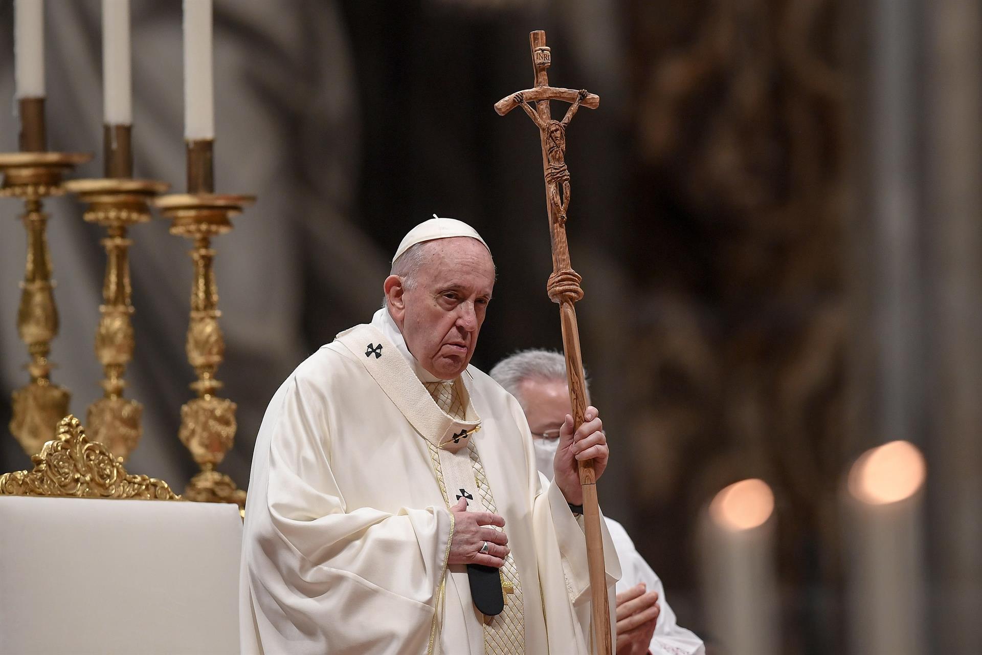 El papa apela a la "conciencia" para garantizar la paz en Ucrania