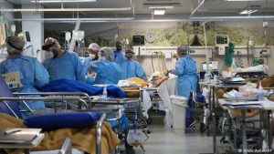 Autoridades sanitarias reportan ocupación hospitalaria en menos de 9%