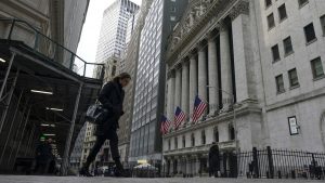 Wall Street abre con fuertes caídas tras la operación militar de Rusia