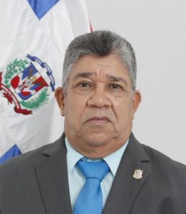 Julito Fulcar destaca aportes del diputado López Chávez