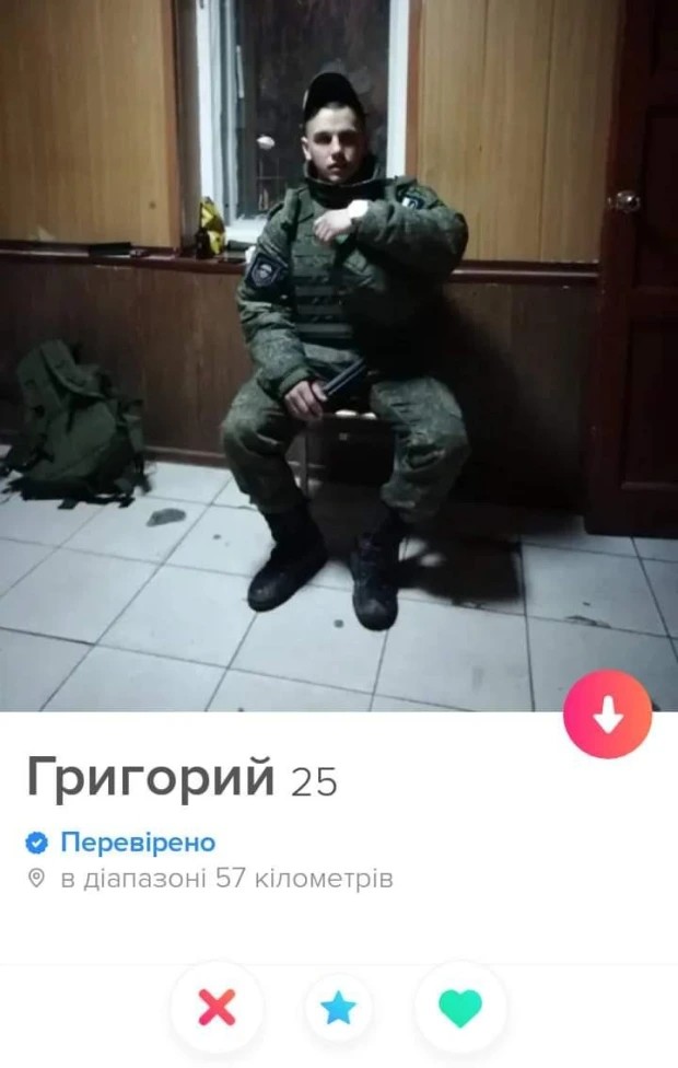 Soldados rusos buscan el amor con mujeres ucranianas vía Tinder