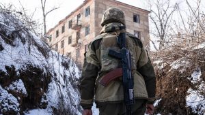 Fiscalía General de Ucrania libera exmilitares detenidos