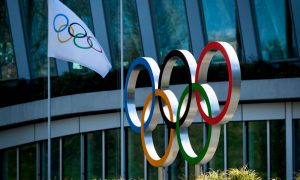 COI recomienda excluir a atletas rusos y bielorrusos de competición
