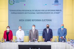 Reforma Electoral toma receso; partidos deben presentar propuestas