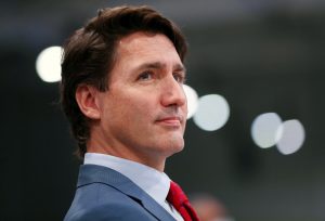 Canadá anuncia sanciones contra Rusia y apoya su exclusión de SWIFT