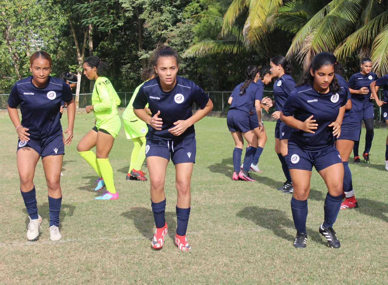 Sedofútbol sub-17 Femenina se activó con jugadoras del torneo local
