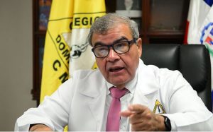Médicos y abogados lucharán para que norma de la DGII sea eliminada