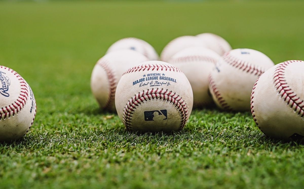 MLB suspende dos series más de la temporada 2022
