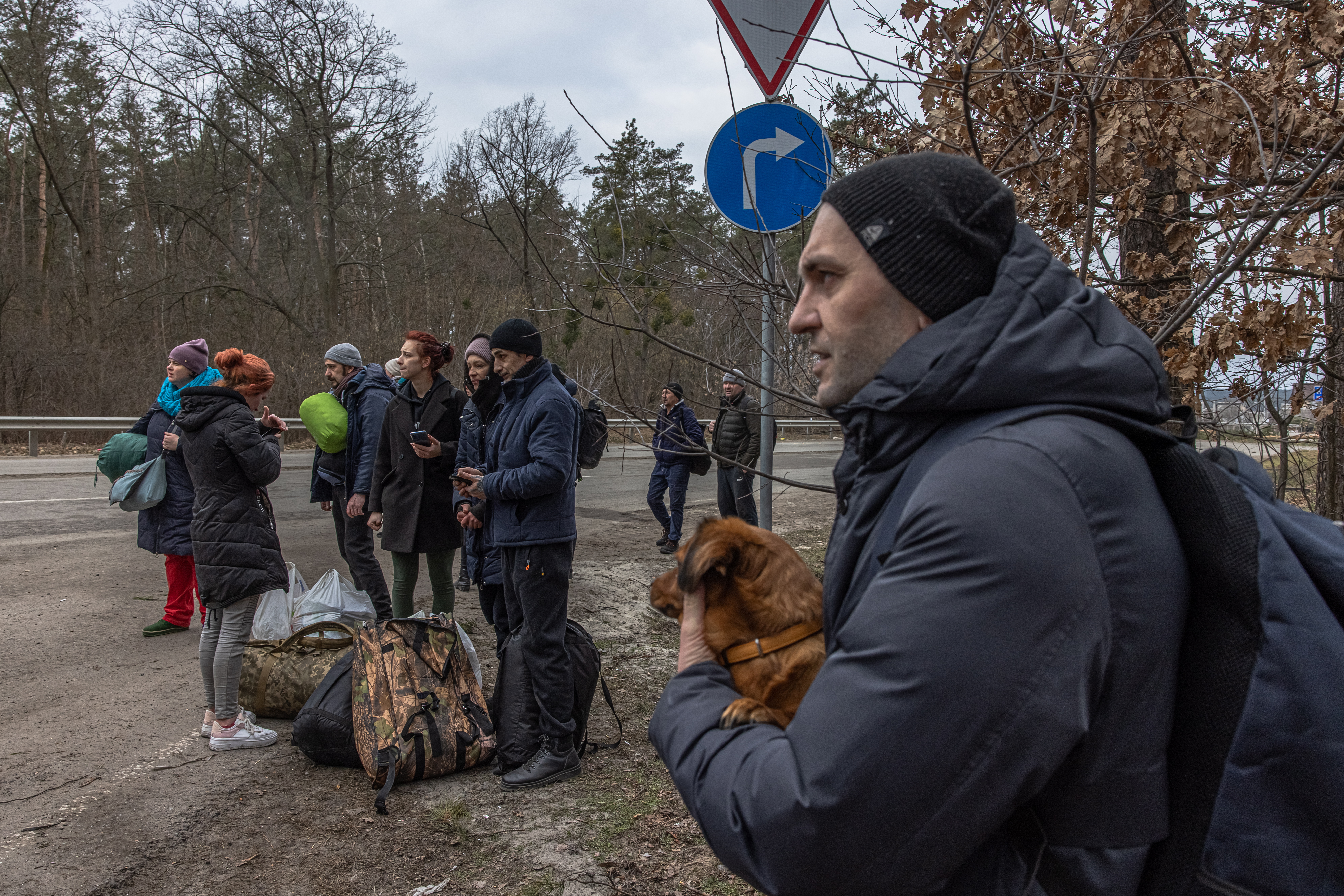 Ucrania comienza la evacuación de civiles de Irpin