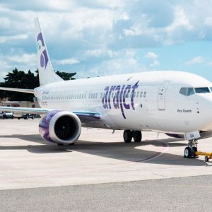 Aerolínea dominicana ARAJET trae al país su primer avión Boeing