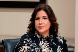 Margarita Cedeño: “es una barbaridad pensar modificar la constitución”