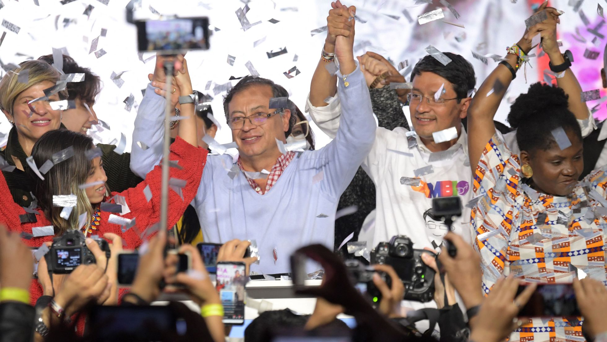 La izquierda en Colombia golpea al uribismo en elecciones legislativas