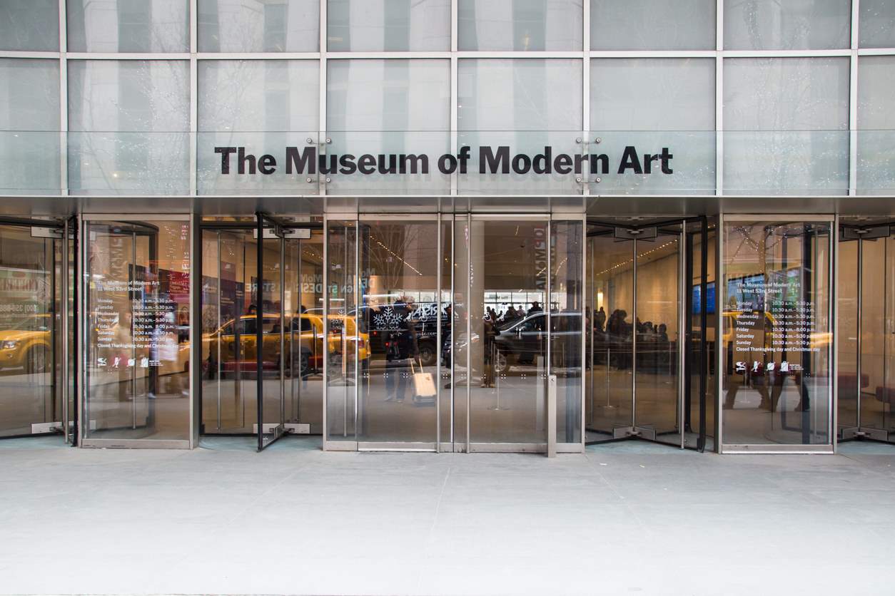 Apuñaladas 2 personas dentro del MoMA de Nueva York
