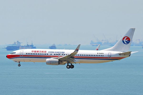 Un avión se estrella en China con 132 personas a bordo