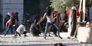 Violencia en Jerusalén mancha celebraciones del Viernes Santo