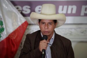Dictan prisión preventiva contra sobrinos del presidente de Perú