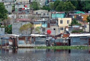 La pobreza subió hasta el 23,85 % en 2021 en República Dominicana