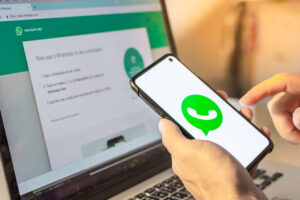 Modo borracho la opción para evitar envíos desafortunados en WhatsApp