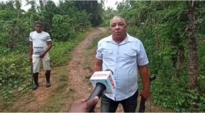 Parceleros denuncian amenazas por un coronel de la Policía en Samaná