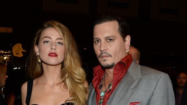 Sarcásticos comentarios de Johnny Depp en juicio contra Amber Heard