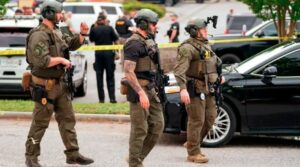 Al menos 12 heridos en tiroteo en centro comercial de Carolina del Sur