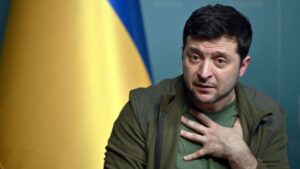 Zelenski acusa a Rusia de ocultar los crímenes de guerra en Ucrania