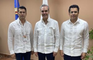 Abinader y Collado se reúnen con CEO de Lopesan Hotel Group