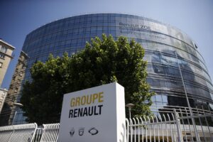 Activos de Renault en Rusia pasan a ser propiedad estatal