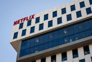 Netflix despide a 150 trabajadores después de perder 200,000 suscriptores
