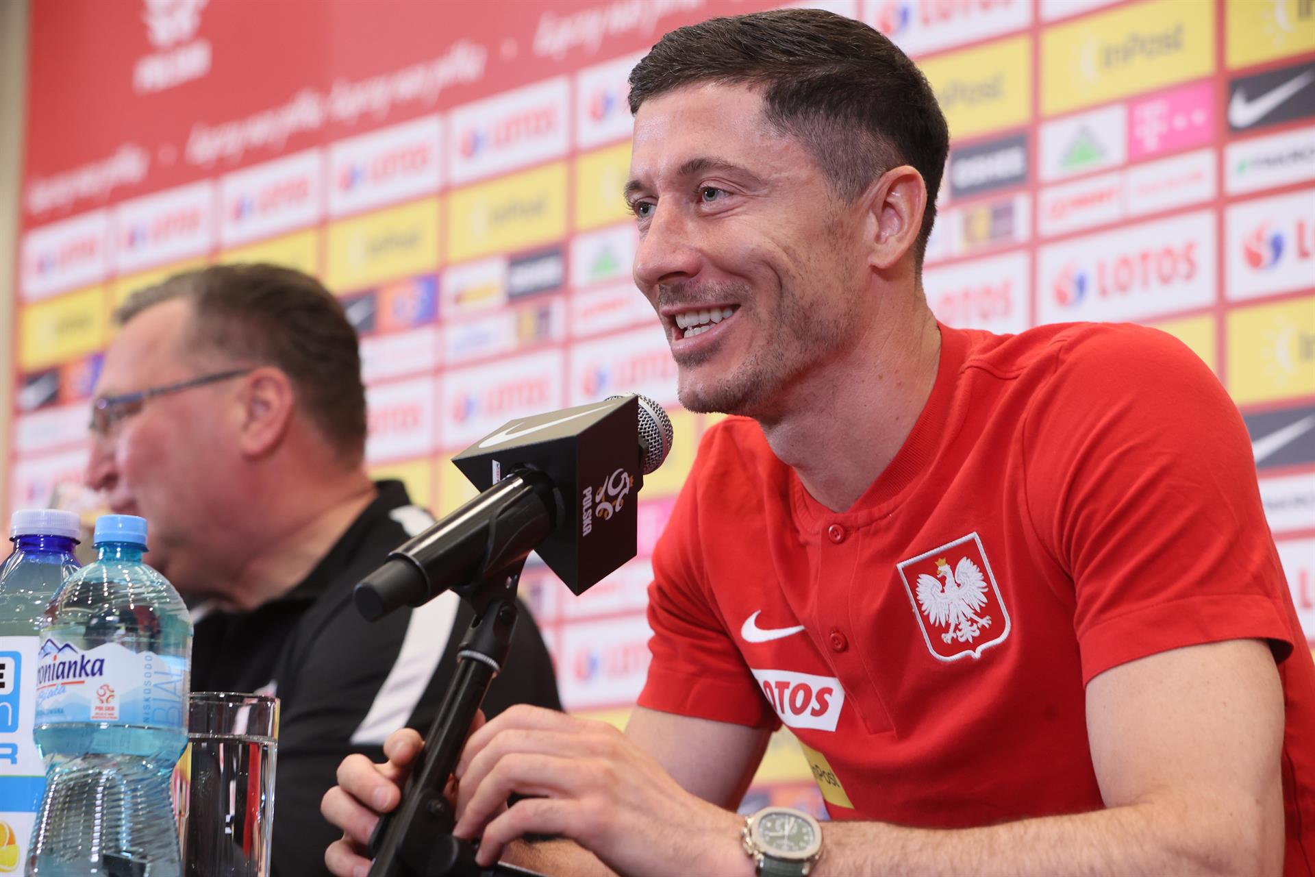 Robert Lewandoski: "mi aventura en el Bayern ha terminado"