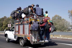 Siete migrantes centroamericanos muertos en accidente de tráfico en México
