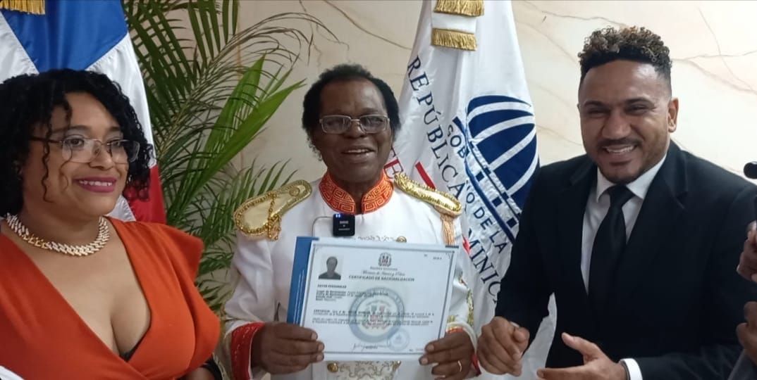 Estado dominicano otorga ciudadanía al merenguero Félix Cumbé