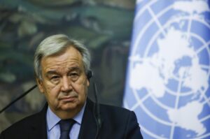 Guterres llama a Rusia y Ucrania a agilizar negociaciones por la paz
