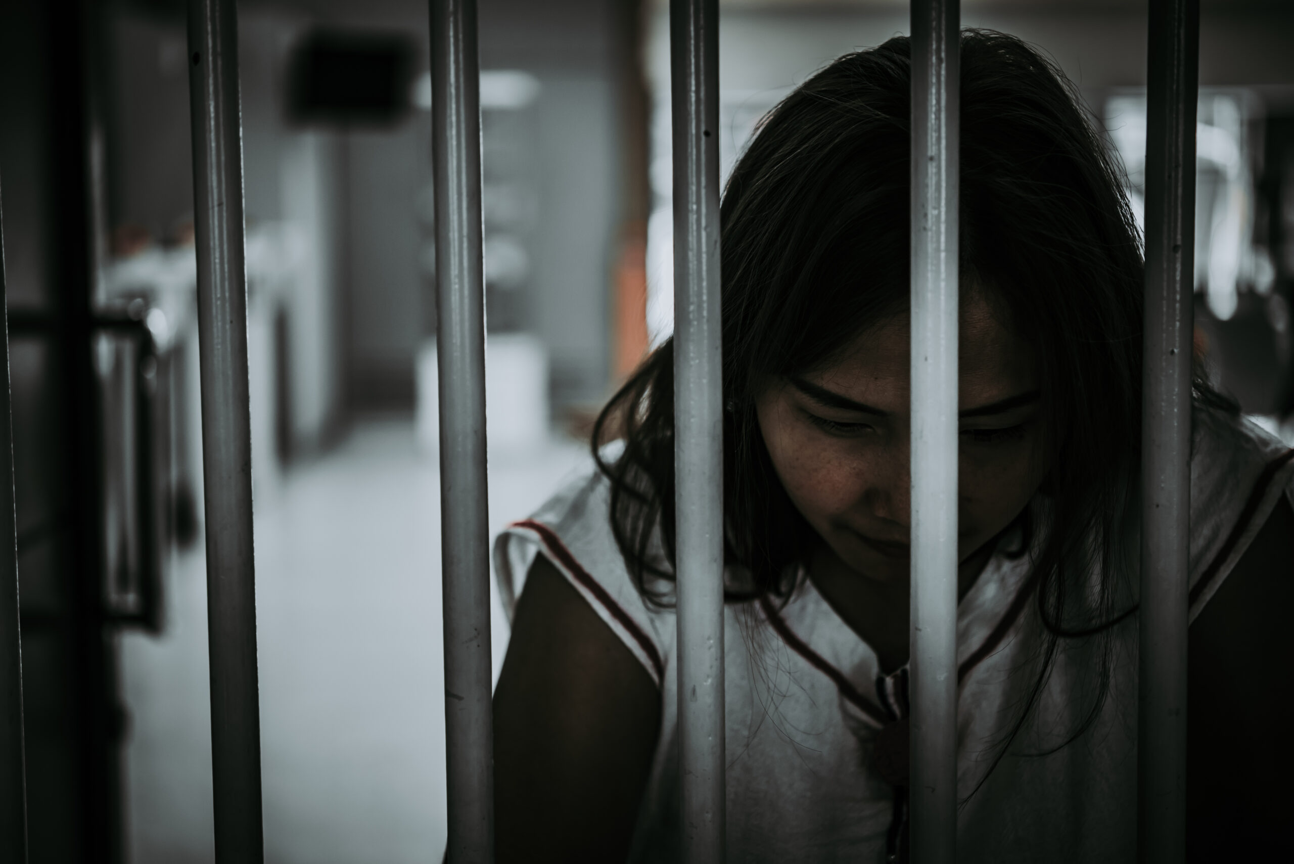 Imponen prisión a madre permitía hijos tuvieran relación sexual entre ellos