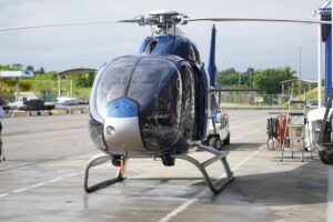 La Liga Municipal Dominicana (LMD) donó al ministerio de Defensa de la República Dominicana (MIDE) el helicóptero que formaba parte de sus activos como consecuencia de la adquisición realizada en una gestión anterior.