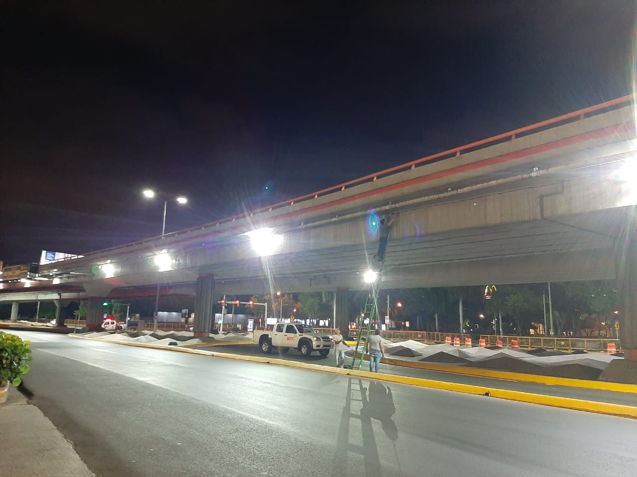 MOPC y CUED informan segunda etapa de iluminación vías públicas
