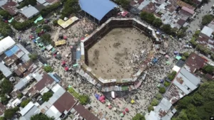 Colombia: derrumbe en plaza de toros deja más de 320 heridos y 4 muertos
