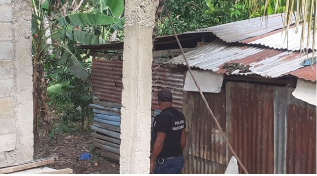 Dos prófugos acribillan joven por ajuste de cuenta en Arroyo Barril de Samaná