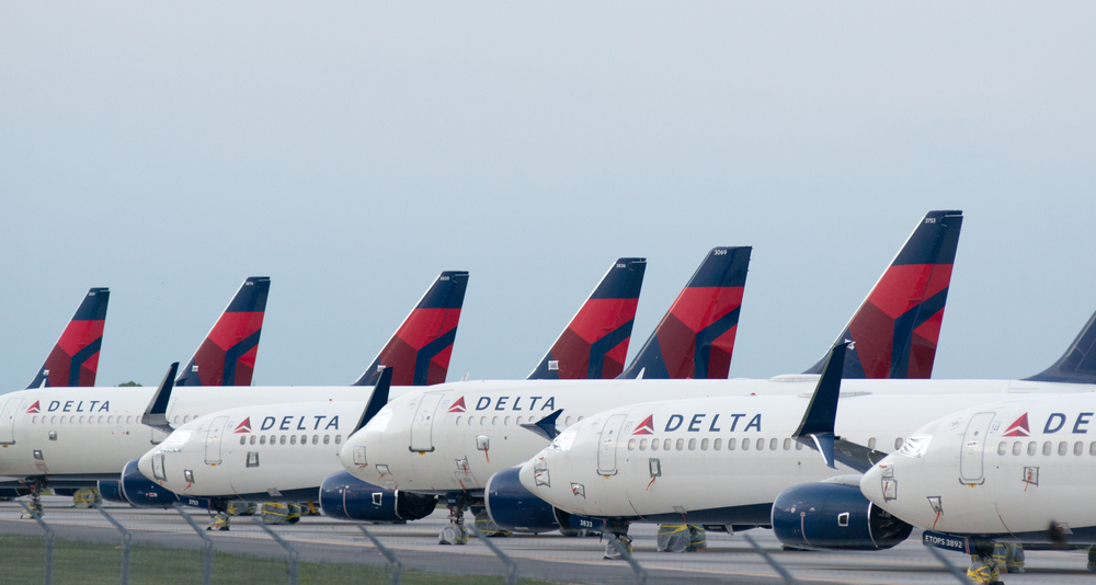 Delta ofrece a sus clientes cambiar sus vuelos cercanos al 4 de julio como medida preventiva