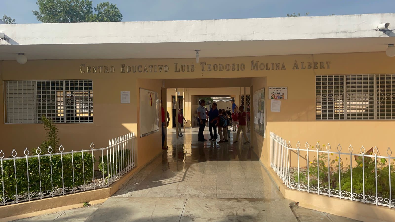 Suspenden almuerzo escolar en Villa Riva por falta de pago a suplidor