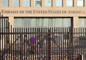 La Embajada de Estados Unidos en Cuba tramitará visados para familiares inmediatos