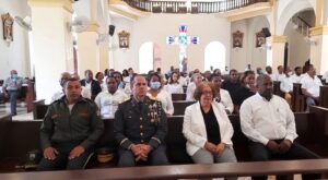 Ofician misa en Barahona en memoria de Orlando Jorge Mera