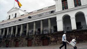 Turismo de Ecuador pierde USD 70 millones en dos semanas por protestas en las calles