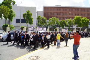 CARD protesta frente al Congreso contra aprobación de ley para virtualidad en la justicia